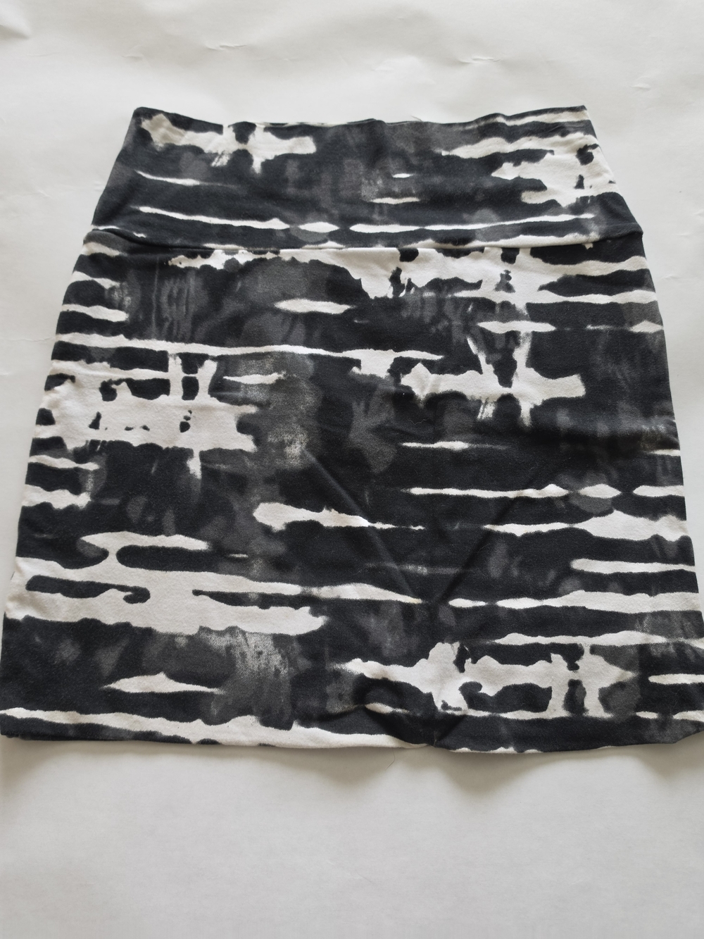 Wet Seal Black and White Mini Skirt